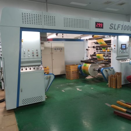 無溶劑復(fù)合機(jī)